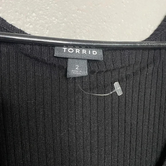 Torrid Midi Rib Knit Snap Front Dress size 2 - Picture 4 of 5